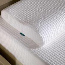 D132 GUANCIALE ANATOMICO ORION ANTIACARO IN MEMORY FOAM A